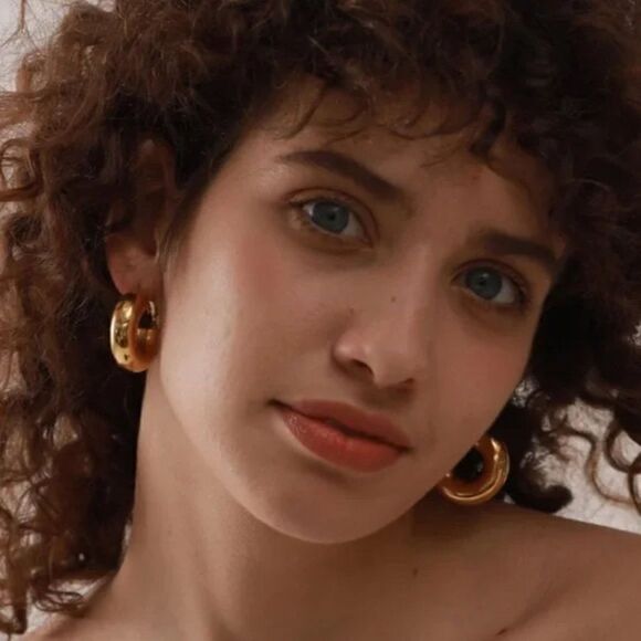 New Gold Thick Chunky Hoop Earrings - Picture 2 of 13